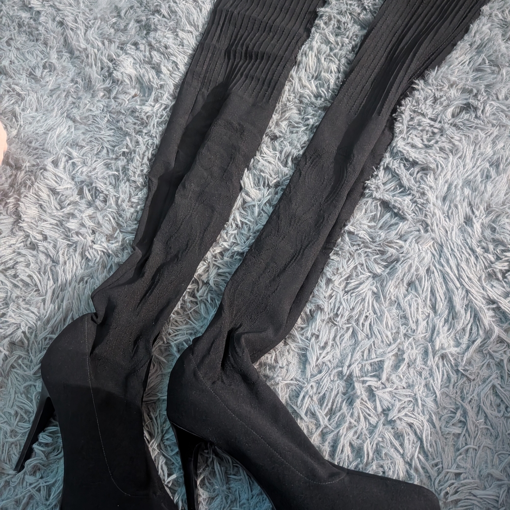 Elegant Black Women's Over-the-Knee Boots